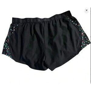 Under Armour Womens Black Loose Fit Running Shorts W/ Patterned Side Panels XL